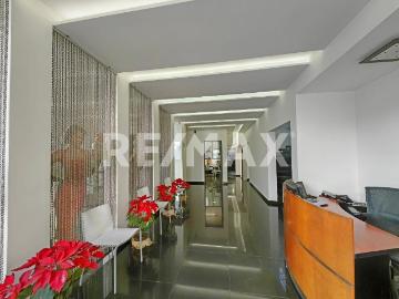 CASA CON USO DE SUELO PARA OFICINAS / 526m2C