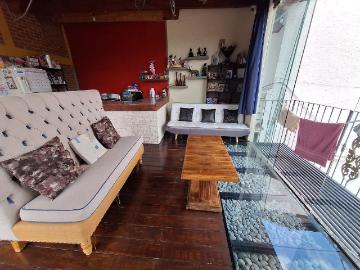 Casa con vista al pueblo en El Calvario