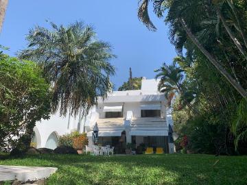 CASA CON Y SIN MUEBLES, FRACC. CLUB DE GOLF LOS TABACHINES
