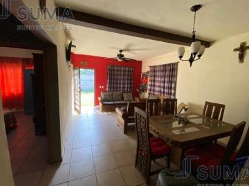 CASA CON ALBERCA EN VENTA EN EL NARANJO, SAN LUIS POTOSI