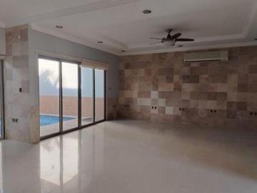 Casa CON ALBERCA en venta en Fracc. Las Palmas. MEDELLÍN, VERACRUZ