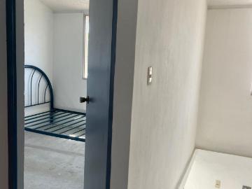 Casa con alberca en venta en Joyas del marquez, 3 recamaras, $850,000 pesos