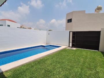 CASA con ALBERCA JACUZZI cerca del TEC MILENIO