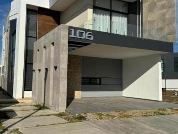 Casa con Alberca Privada, en Fracc.Paraiso Marina en Mazatlán!