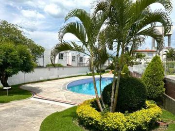 CASA CON ALBERCA 3 RECAMARAS XOCHITEPEC MORELOS LOS LAURELES