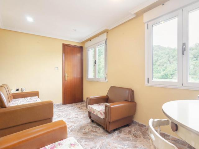 CASA CON ANTOJANA A 15MIN DE MIERES