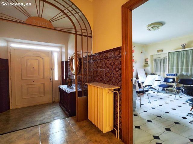 Casa con cochera
