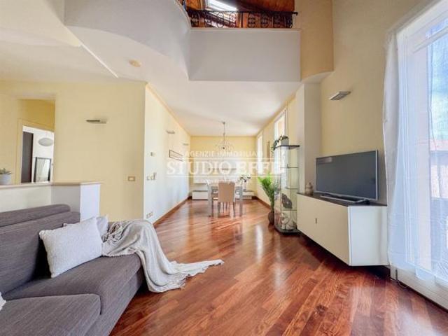 Casa con corte alle porte del Centro Storico