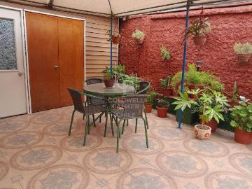 Casa con departamento interior independiente | 5 Dormitorios por 250000. 00 en La Florida