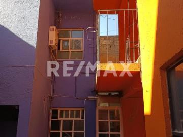 CASA CON DEPARTAMENTOS