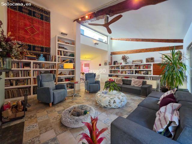 CASA CON DESPACHO PROFESIONAL EN EL CENTRO