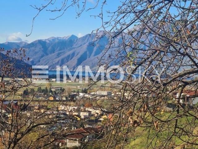 Casa con due appartamenti vivi in uno, guadagna con laltro
