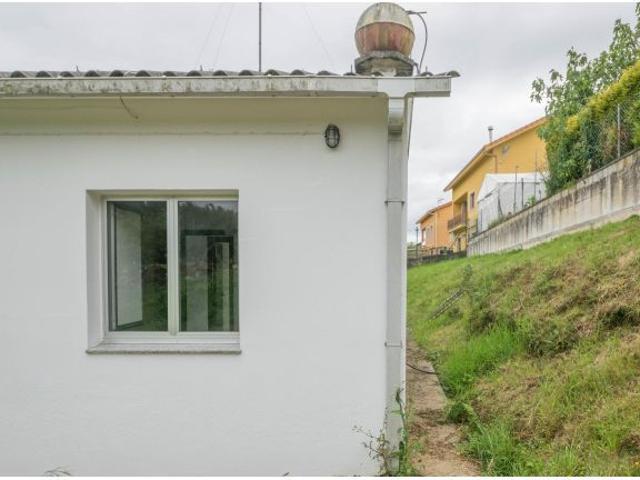 Casa con encanto de 2 habitaciones en San Vicente de Vigo Carral