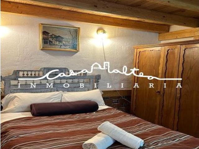 CASA CON ENCANTO EN EL CASCO ANTIGUO