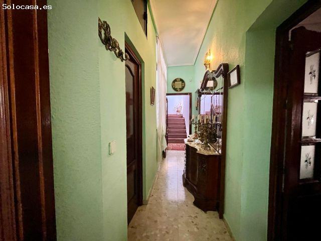 ¡Casa con encanto y espectacular terraza en pleno corazón histórico de Córdoba!
