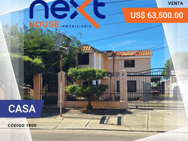 Casa con galpón NEXT 1800