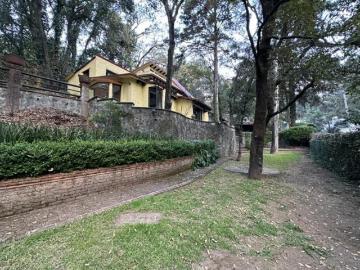 Casa con gran jardín, 15 min a Santa Fe