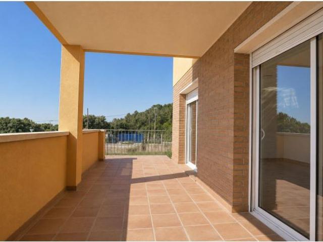 Casa con gran jardín y 5 habitaciones en Alcover