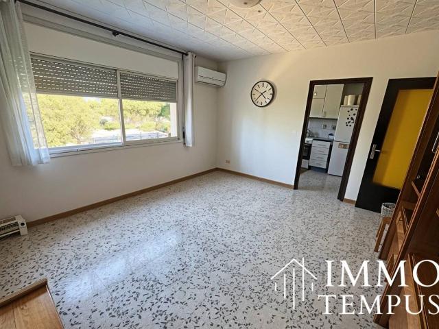 Casa con gran potencial en Terrassa, ideal tanto para vivienda familiar como para actividad profesional o negocio