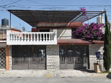 CASA CON GRAN POTENCIAL EN CALLE CERRADA CON VIGILANCIA EN CAPISTRANO, ATIZAPAN DE ZARAGOZA