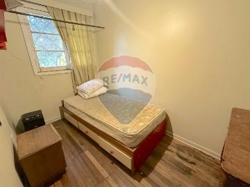 Casa con gran terreno excelente ubicación. 5 Dormitorios por 7150.00 en Ñuñoa