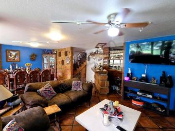 Casa con jardin en venta Ampliacion Alpes