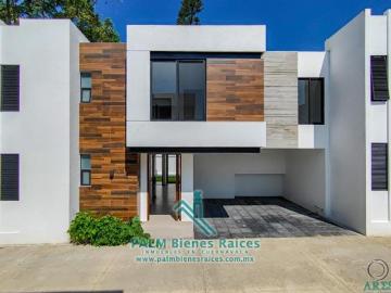 CASA CON JARDIN PRIVADO EN CONDOMINIO ALBERCA SEGURIDAD LOMAS DE SAN ANTON