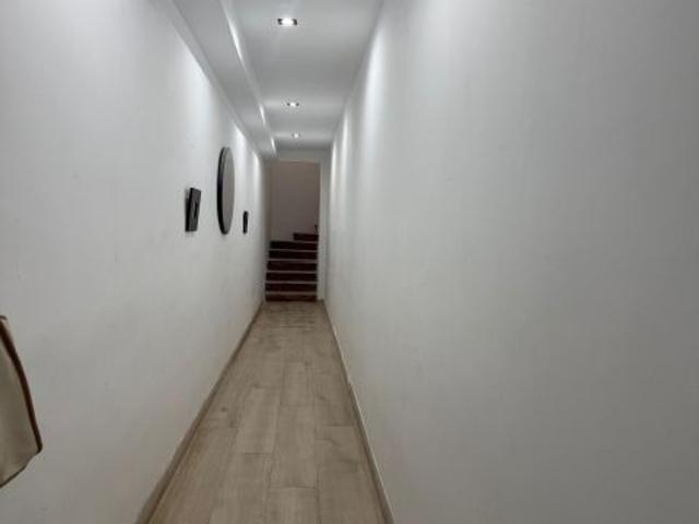 CASA CON LOFT INDEPENDIENTE EN LA ZONA DEL CARMEN, JUNTO A AVDA. ALMOGÁVARES