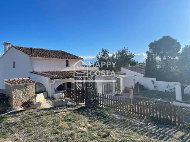 Casa con mucho encanto en una zona silenciosa y relajada