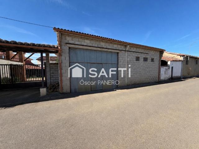 Casa con nave en Golpejar De La Sobarriba