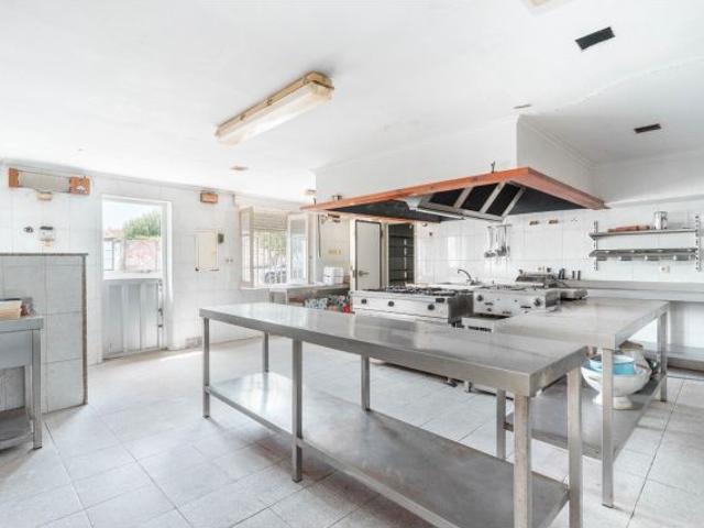 CASA con NEGOCIO PROPIO en Avilés