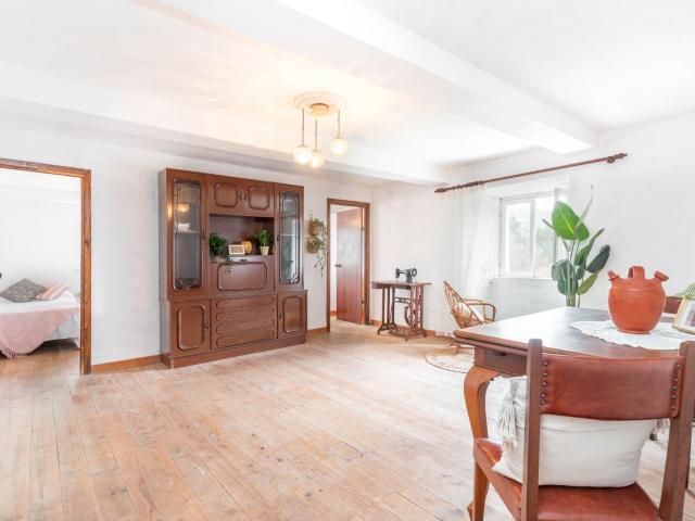 CASA CON PANERA EN UN ENTORNO MAGICO