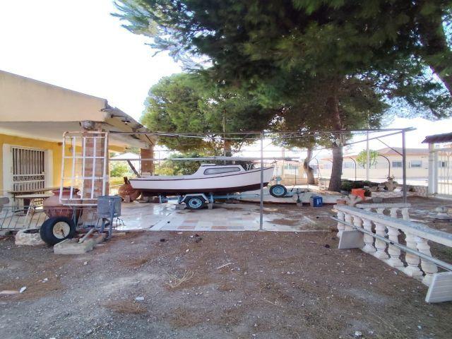 Casa con parcela a 5 minutos del Mar Menor