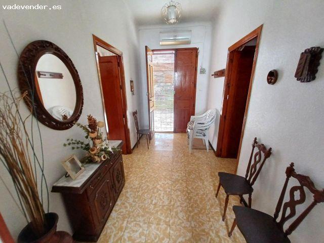 CASA CON PARCELA DE 1450 M2 EN LAS TORRES DE COTILLAS ?