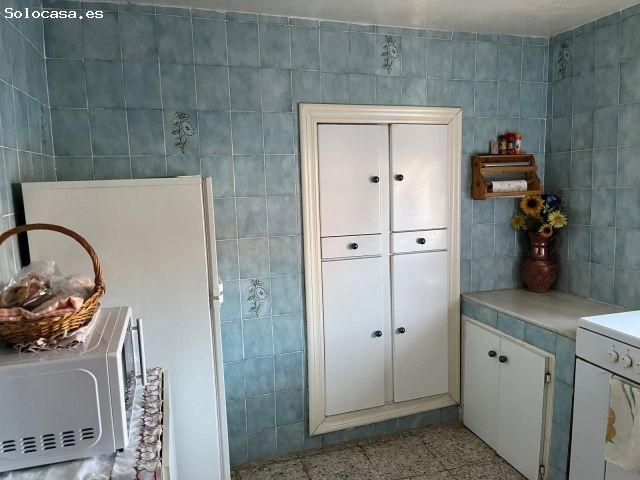CASA CON PATIO EN VILLADANGOS DEL PARAMO