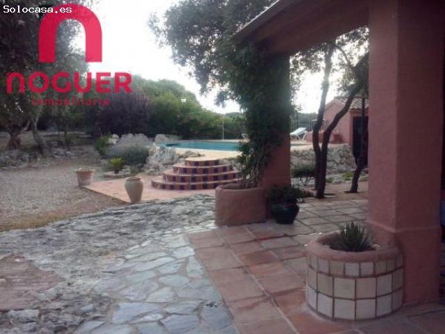 CASA CON PISCINA EN CIGARRA BAAJA