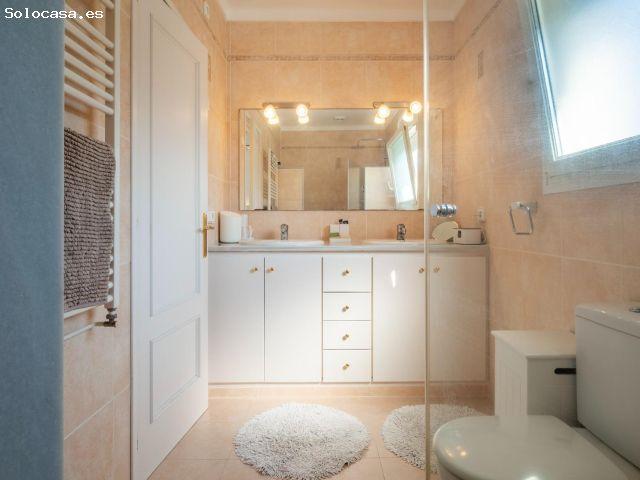 Casa con piscina en LEscala, Alt Empordà