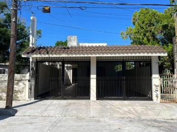 CASA CON RECAMARA EN PLANTA BAJA