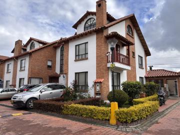 Casa Condominio En Venta En Cota En Puente De La Cruz V374528