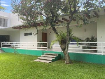 CASA CONDOMINIO IMURI