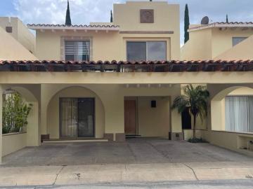 Casa Condominio La Querencia