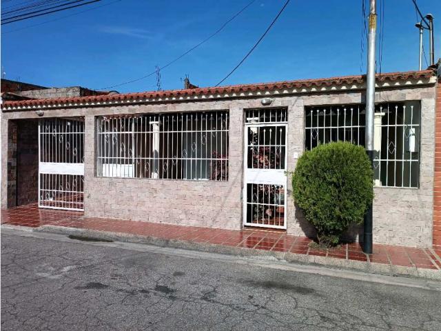CASA CONJUNTO RESIDENCIAL VILLAS DEL ESTE TURMERO EDO ARAGUA