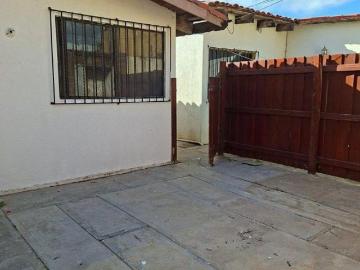 Casa duplex con vista al mar en venta en San Antonio del Mar