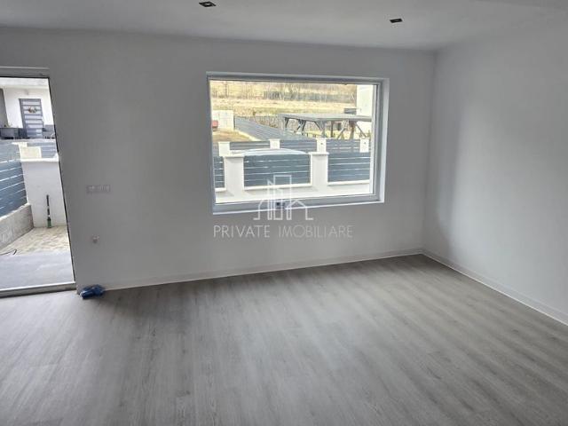 Casa Duplex Finisata 110 Mp, Teren 400 Mp, de Vanzare, Zona Unirii