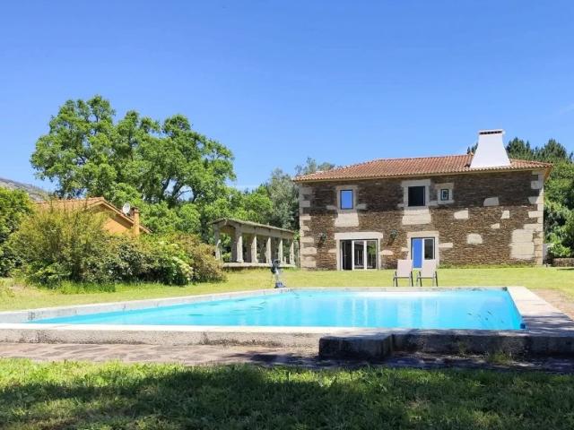 CASA DA RAIZ Suite Loureiro