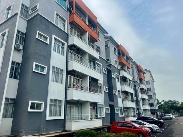 Casa Dahlia Apartment Bandar Baru Salak Tinggi FREEHOLDCORNER UNIT