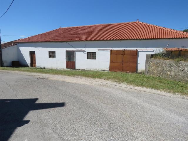 Casa de moinho de azeitona situada a poucos minutos da cidad. 0m² Penela São Miguel