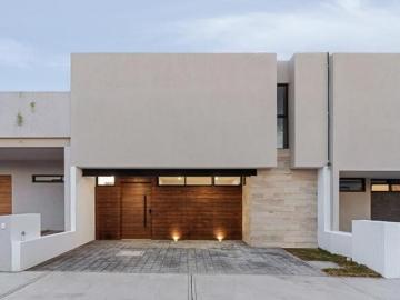 Casa de autor en venta en Preserve Sur en Querétaro