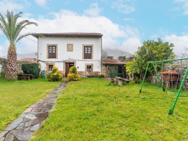 CASA DE ALDEA EN LLANES