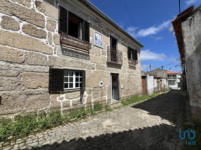 Casa de aldeia T3 em Covas e Vila Nova de Oliveirinha de 150. 150m² Figueiras e Covas